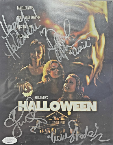Danielle harris scout - danielle,